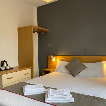 Alumhurst Hotel Блекпул Екстериор снимка