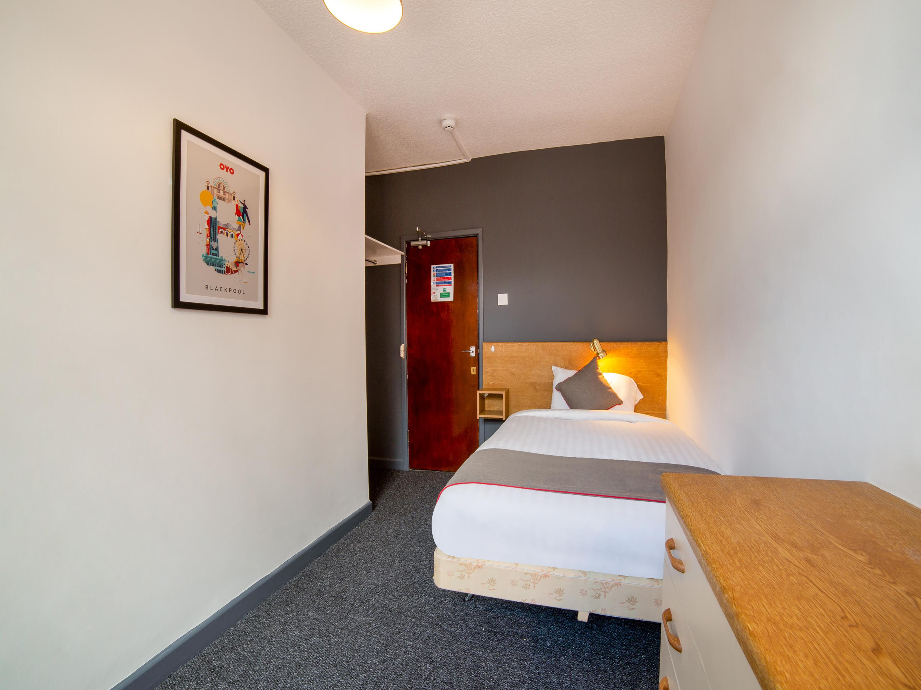 Alumhurst Hotel Блекпул Екстериор снимка